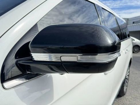 Used 2020 Lincoln Navigator L Reserve w/ Luxury Package image 10