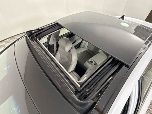 Used 2018 Genesis G80 3.8 w/ Option Group 03 image 23