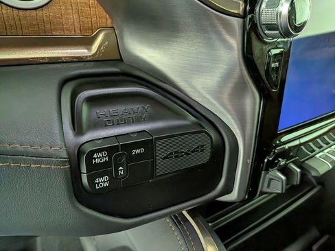 Used 2022 RAM 2500 Limited image 28