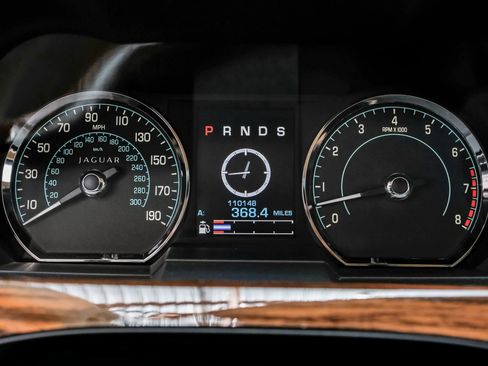 Used 2012 Jaguar XK Coupe image 17