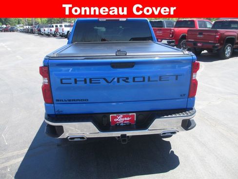 Used 2025 Chevrolet Silverado 1500 LT w/ Z71 Off-Road Package AWD/4WD image 9