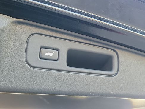 Used 2023 Honda Passport EX-L image 14