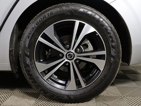 Used 2022 Nissan Sentra SV image 16