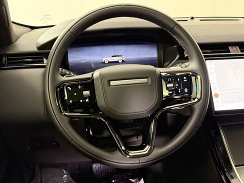 Used 2026 Land Rover Range Rover Velar S AWD/4WD image 22