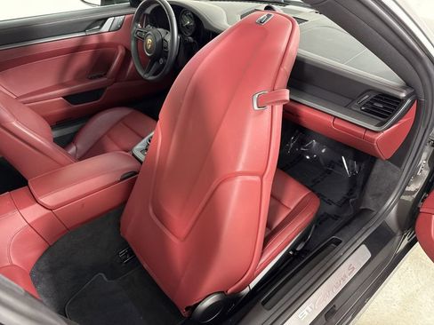 Certified 2023 Porsche 911 Carrera S RWD image 25