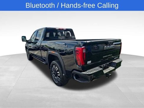 Used 2024 GMC Sierra 2500 Denali Ultimate image 4