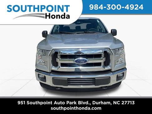 Used 2017 Ford F150 XLT AWD/4WD image 2