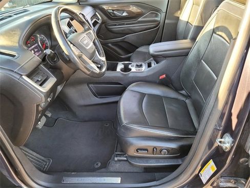 Used 2019 GMC Terrain Denali w/ Advanced Safety Package image 11