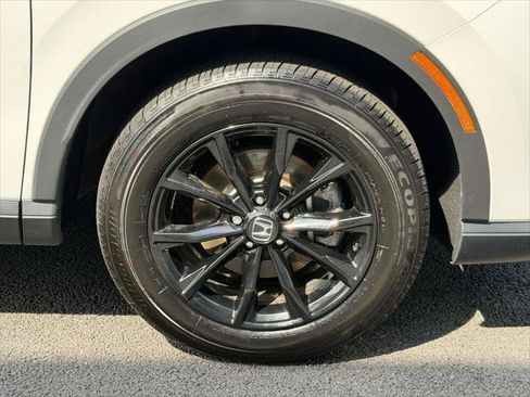 Used 2025 Honda CR-V Sport image 9
