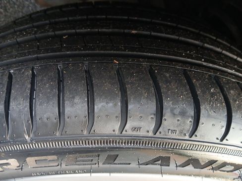 Used 2015 Dodge Challenger R/T w/ Quick Order Package 22B R/T image 21