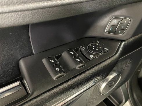 Used 2021 Ford Expedition Max XLT image 20