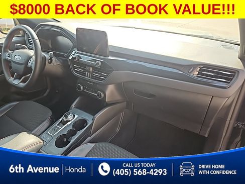 Used 2025 Ford Escape ST-Line AWD/4WD image 17