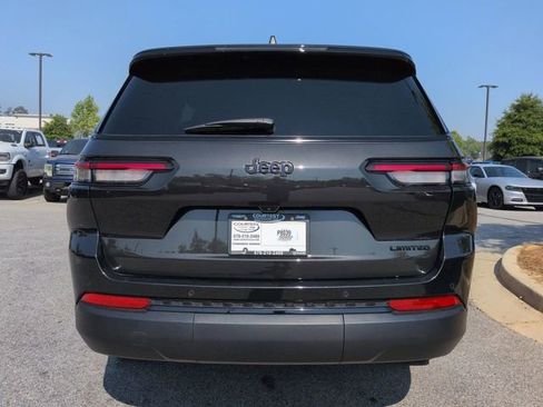 Certified 2024 Jeep Grand Cherokee L Limited w/ Black Appearance Package RWD image 6