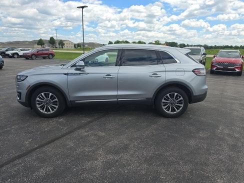 Used 2020 Lincoln Nautilus Premier w/ Equipment Group 101A AWD/4WD image 4