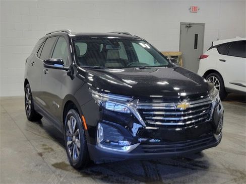 Certified 2023 Chevrolet Equinox Premier image 3