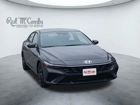 New 2026 Hyundai Elantra Sport FWD image 7