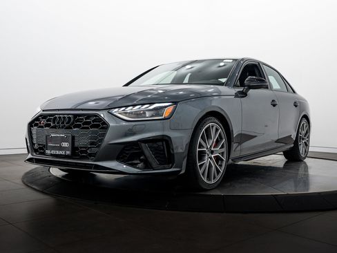 Used 2024 Audi S4 Prestige AWD/4WD image 7