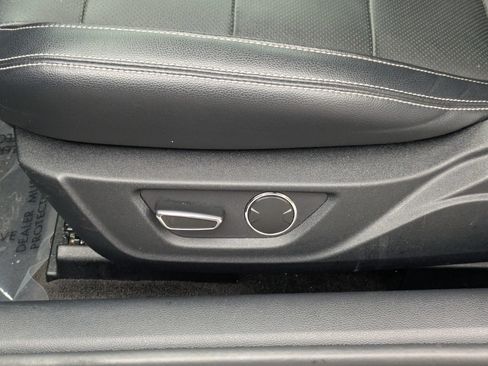 Used 2016 Ford Mustang GT Premium RWD image 13