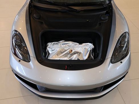 Used 2021 Porsche 718 Cayman GTS RWD image 64