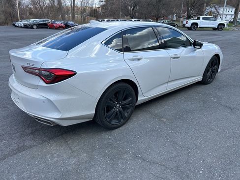 Used 2022 Acura TLX w/ Technology Package image 5