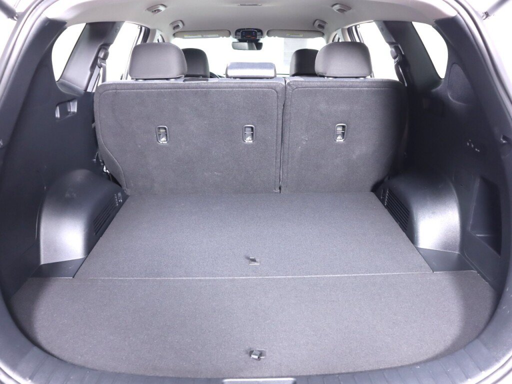 Used 2022 Hyundai Santa Fe SEL Convenience w/ Cargo Package AWD/4WD image 32