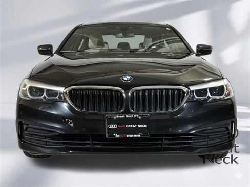 Used 2019 BMW 530i xDrive w/ Convenience Package AWD/4WD image 24