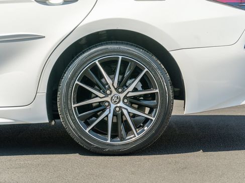 Certified 2024 Toyota Camry SE FWD image 15