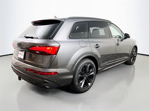 New 2026 Audi Q7 3.0T Premium Plus image 7