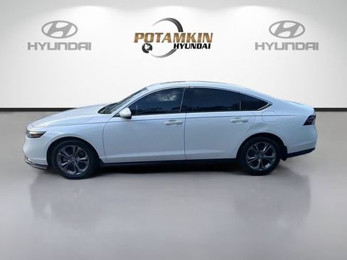 Used 2024 Honda Accord EX image 8