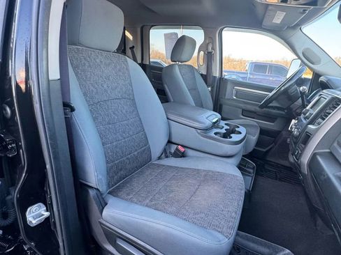 Used 2018 RAM 2500 Big Horn image 21