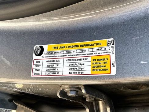 Used 2025 Chevrolet Trax LT w/ Driver Confidence Package FWD image 34