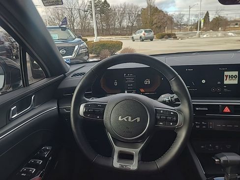 Used 2025 Kia K5 GT-Line w/ GT-Line Premium Package image 23