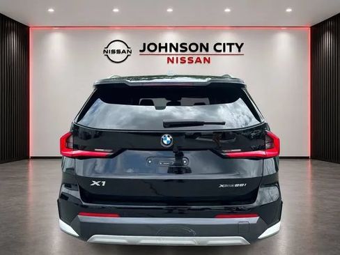 Used 2025 BMW X1 xDrive28i AWD/4WD image 6