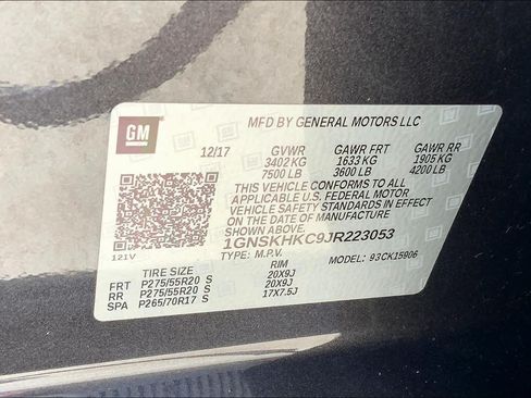 Used 2018 Chevrolet Suburban LT AWD/4WD image 36