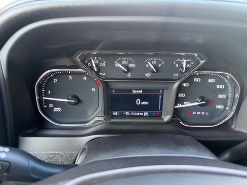 Used 2023 GMC Sierra 2500 AT4 image 43