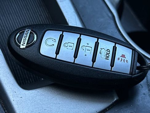 Used 2017 Nissan Altima 2.5 SR image 21