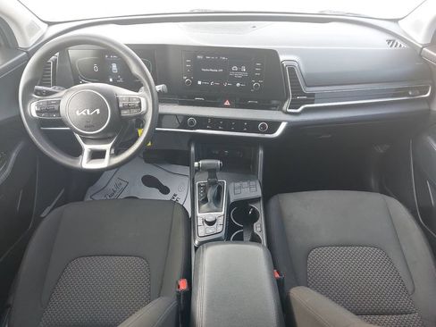 Used 2023 Kia Sportage LX FWD image 9