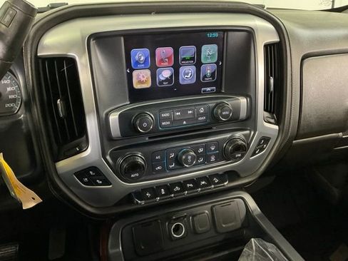 Used 2018 GMC Sierra 1500 SLT image 21