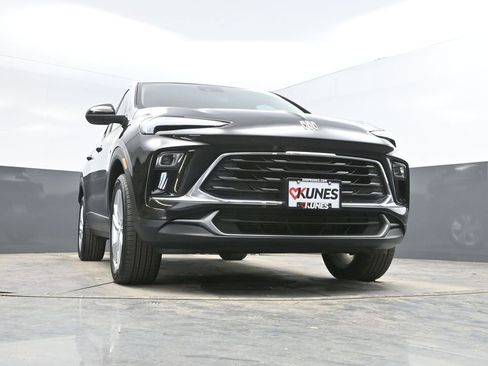 Used 2025 Buick Encore GX Preferred image 31