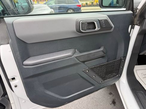 Used 2024 Ford Bronco Big Bend image 5