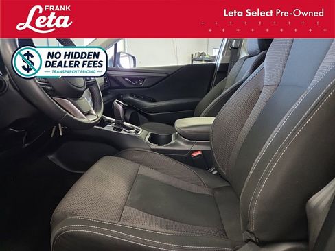 Used 2024 Subaru Outback Premium AWD/4WD image 13
