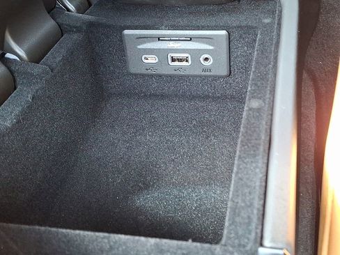 Used 2022 Chevrolet Corvette Stingray image 25