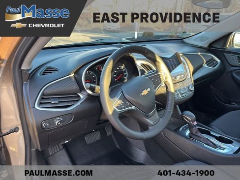 Used 2024 Chevrolet Malibu RS image 10