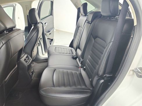 Used 2020 Ford Edge SEL w/ Convenience Package image 34