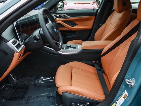 New 2026 BMW i4 eDrive40 w/ Premium Package RWD image 17
