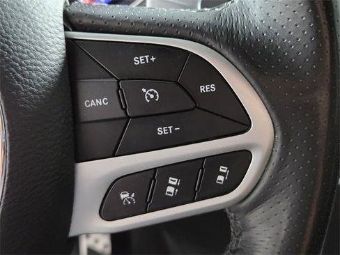 Used 2019 Jeep Grand Cherokee SRT w/ Trailer Tow Group IV image 22