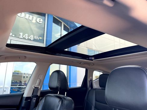 Used 2018 Nissan Murano Platinum AWD/4WD image 11