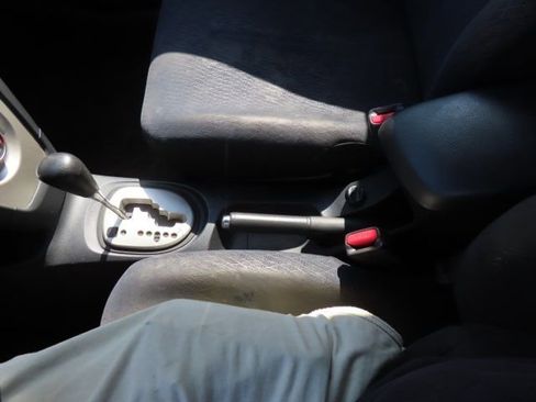 Used 2008 Toyota Yaris Sedan image 24