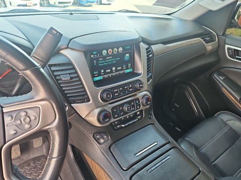 Used 2019 GMC Yukon Denali image 18