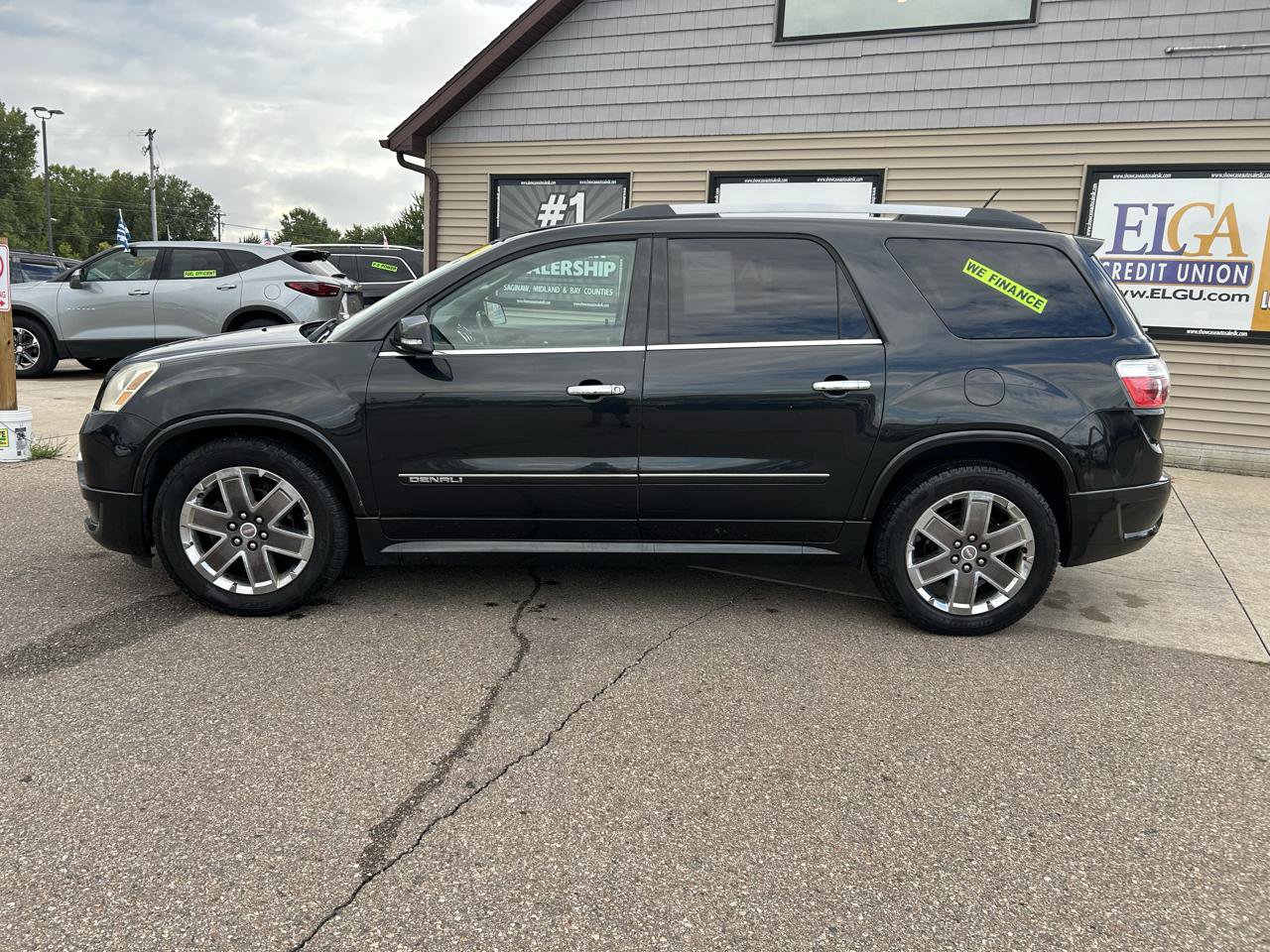 Used 2011 GMC Acadia Denali AWD/4WD image 8